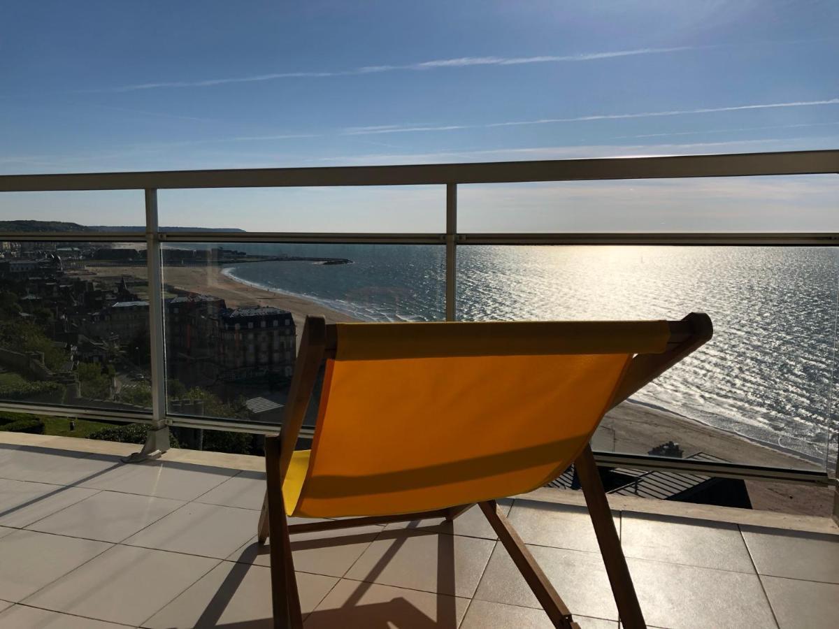 Domaine Des Roches Apartment Трувил сюр Мер Екстериор снимка