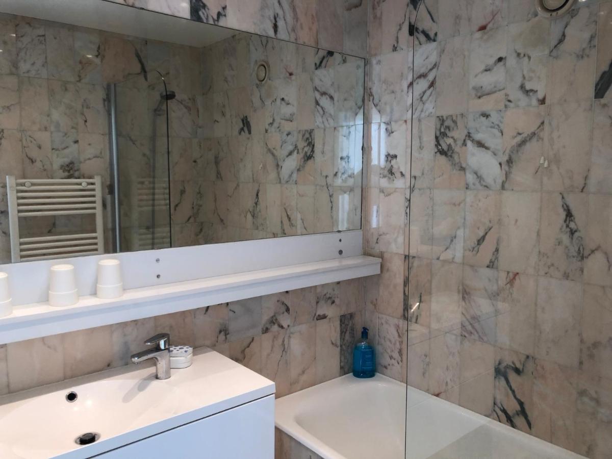 Domaine Des Roches Apartment Трувил сюр Мер Екстериор снимка